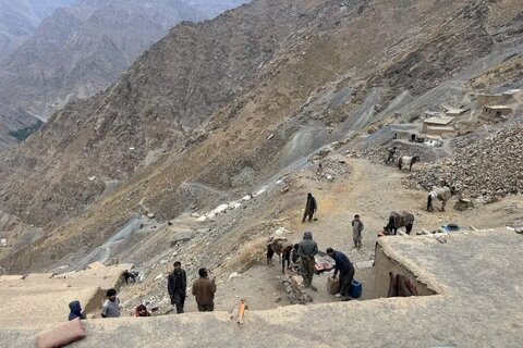 زمرد پنجشیر افغانستان چشم مشتریان جهانی را خیره کرده است