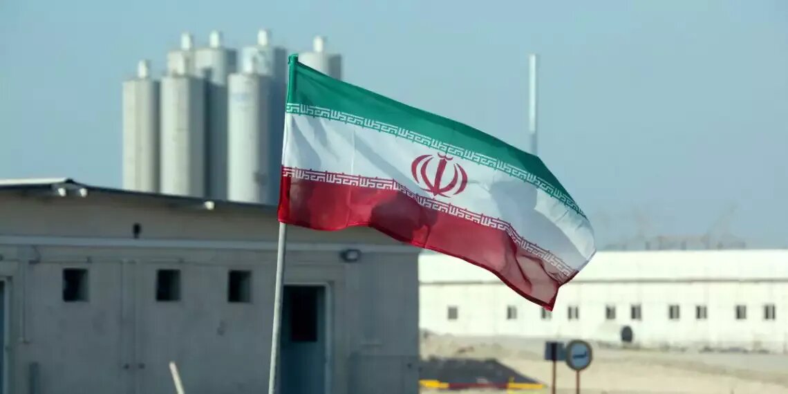 دردسر تازه برای مردم ایران: خروج از NPT/ تلاش تندروها برای کشاندن ایران به جنگ!