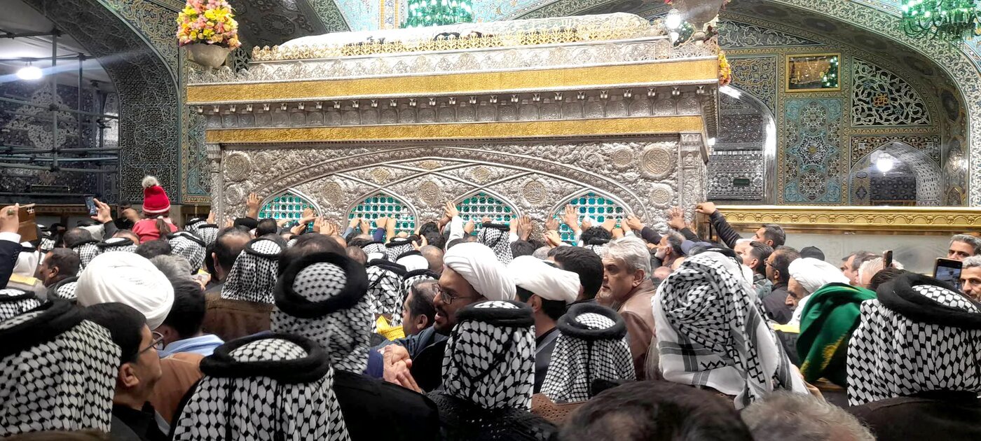 میزبانی آستان قدس رضوی از شیوخ عشایر عراق؛ تجلیل از وفاداری به رهبر شهید در حرم رضوی