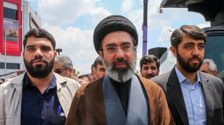 هشدار رهبر ایران به آمریکا و اسرائیل درباره ازسرگیری جنگ؛ بازتاب دیدار حضرت آیت‌الله خامنه‌ای با فرماندهان ارشد نظامی در رسانه‌های جهان