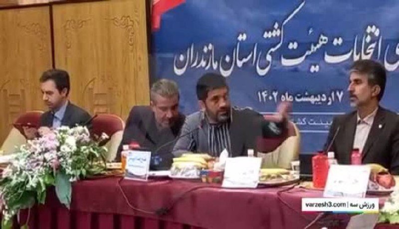 واکنش تند مدیر وزارت ارشاد به اخراج خبرنگار توسط علیرضا دبیر