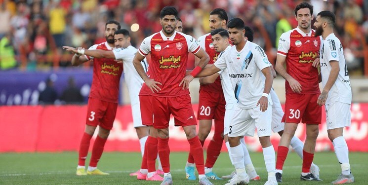 پرسپولیس صدر جدول را از استقلال پس گرفت/ بارش شهاب سنگ در قزوین
