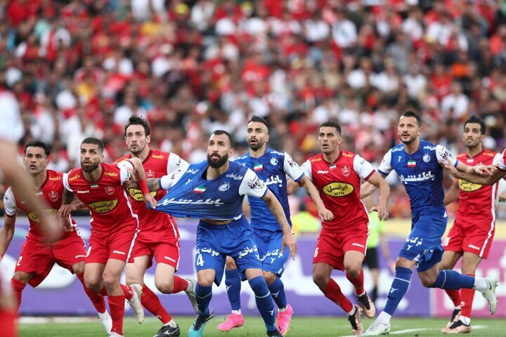 اوج اختلاف بین استقلال و پرسپولیس؛ هواداران به جان هم می‌افتند؟