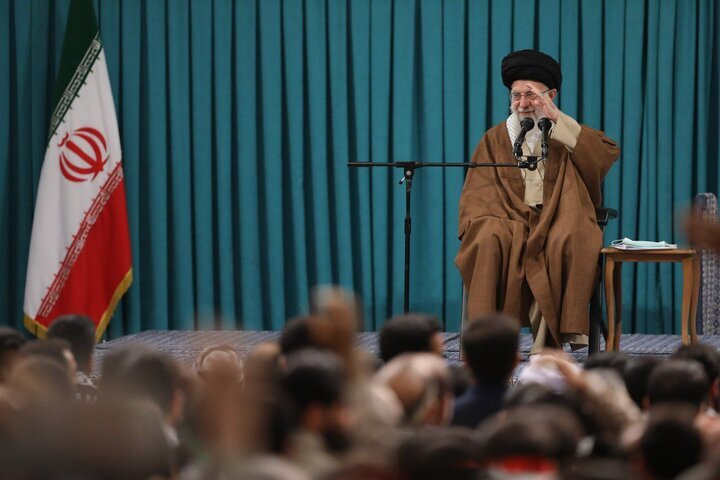 رهبر انقلاب: اگر پیامبر هم می‌خواست خالص‌سازی کند، کسی در اطرافش باقی نمی‌ماند