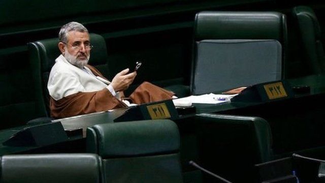 متلک‌های نائب‌رئیس مجلس به نماینده‌ها: ریشه بدبختی شما هستید!